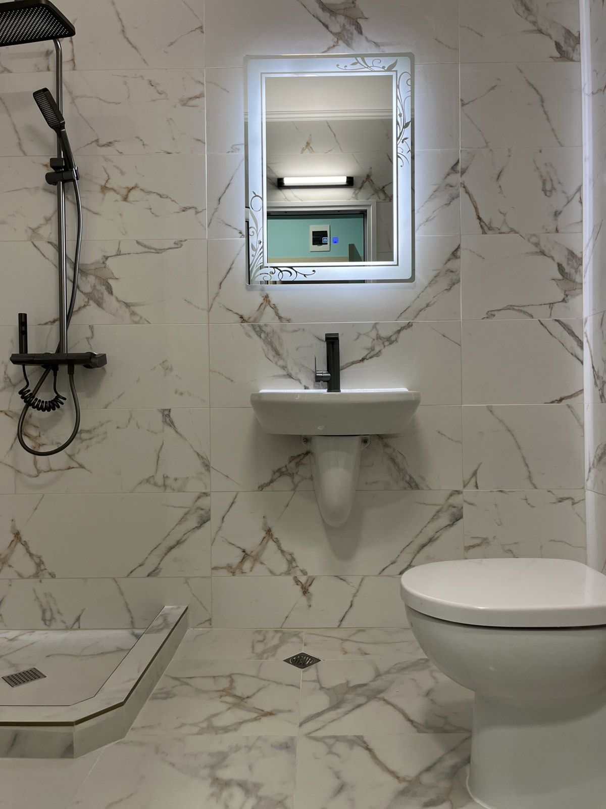 Gallery image 3